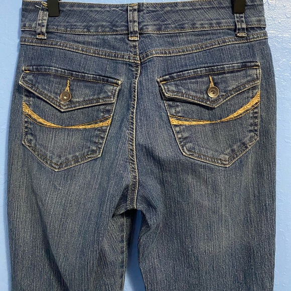 Code Bleu Bootcut Jeans - Picture 5 of 6
